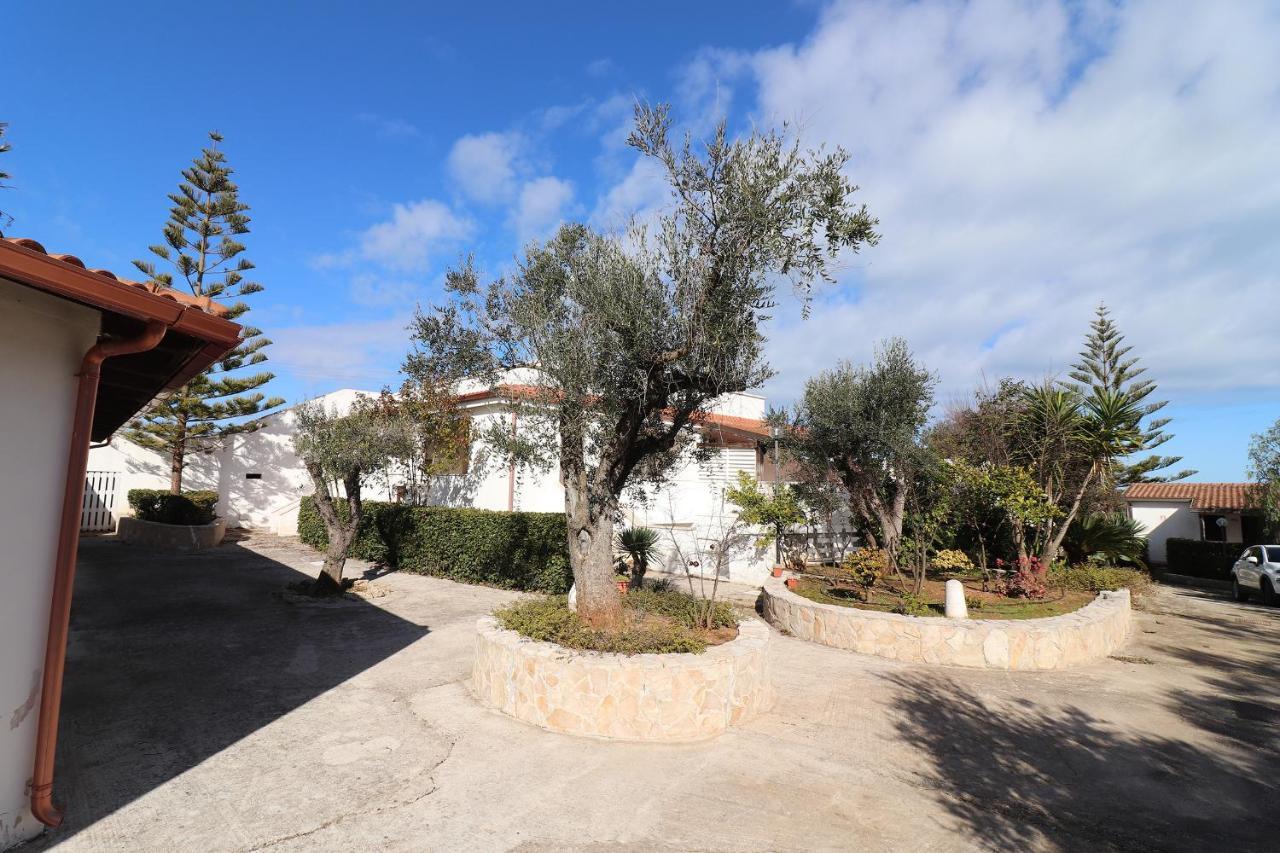 Torre Santo Stefano Aparthotel Otranto Bagian luar foto